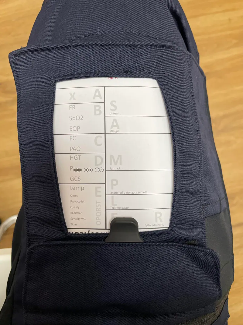 Blocknotes per Pantaloni (typ A, versione italiana) per paramedico, con schema ABCDE, confezione da 10 blocchetti, formato A6